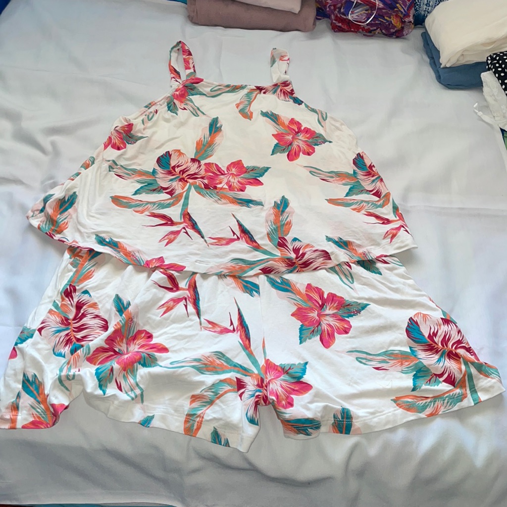 Roxy Size Large Romper